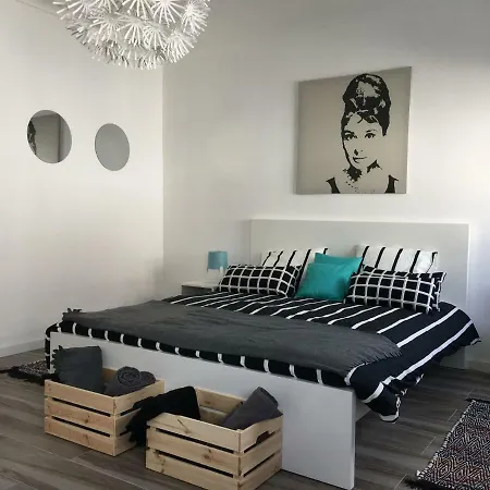 Azores Summer Rent * Ponta Delgada (Sao Miguel)